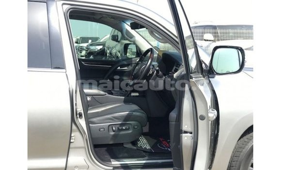 Acheter Import Voiture Lexus LX Autre à Import - Dubai, Clarendon Acheter Import Voiture Lexus LX Autre à Import - Dubai, Clarendon