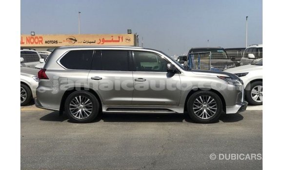 Acheter Import Voiture Lexus LX Autre à Import - Dubai, Clarendon Acheter Import Voiture Lexus LX Autre à Import - Dubai, Clarendon