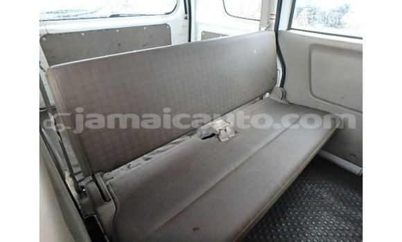 Buy Import Suzuki Every White Truck in Import - Dubai in Clarendon Buy Import Suzuki Every White Truck in Import - Dubai in Clarendon