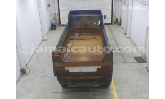 Buy Import Nissan Evalia Blue Truck in Import - Dubai in Clarendon Buy Import Nissan Evalia Blue Truck in Import - Dubai in Clarendon