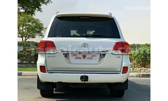 Buy Import Toyota Land Cruiser White Car in Import - Dubai in Clarendon Buy Import Toyota Land Cruiser White Car in Import - Dubai in Clarendon