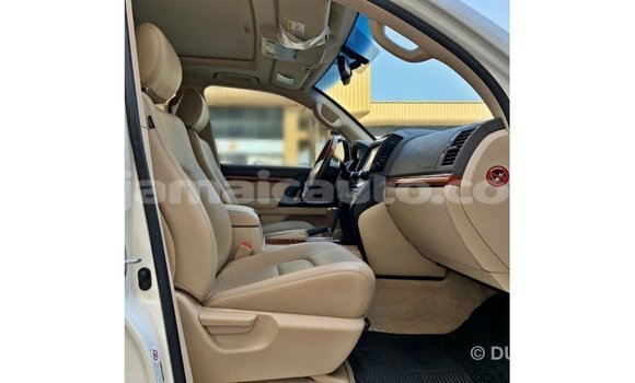 Buy Import Toyota Land Cruiser White Car in Import - Dubai in Clarendon Buy Import Toyota Land Cruiser White Car in Import - Dubai in Clarendon