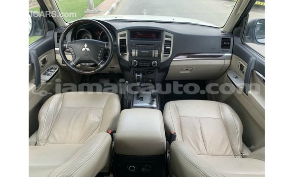 Buy Import Mitsubishi Pajero White Car in Import - Dubai in Clarendon Buy Import Mitsubishi Pajero White Car in Import - Dubai in Clarendon