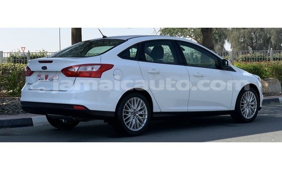 Buy Import Ford Focus White Car in Import - Dubai in Clarendon Buy Import Ford Focus White Car in Import - Dubai in Clarendon