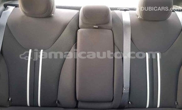 Acheter Import Voiture Dodge Dart Autre à Import - Dubai, Clarendon Acheter Import Voiture Dodge Dart Autre à Import - Dubai, Clarendon