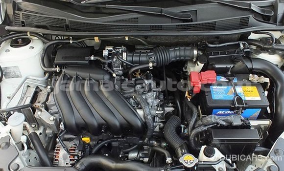 Buy Import Nissan Tiida White Car in Import - Dubai in Clarendon Buy Import Nissan Tiida White Car in Import - Dubai in Clarendon