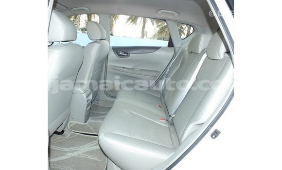Buy Import Nissan Tiida White Car in Import - Dubai in Clarendon Buy Import Nissan Tiida White Car in Import - Dubai in Clarendon