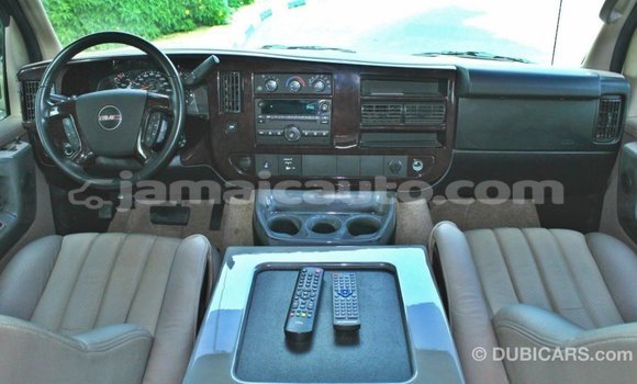 Buy Import GMC Acadia Other Car in Import - Dubai in Clarendon Buy Import GMC Acadia Other Car in Import - Dubai in Clarendon