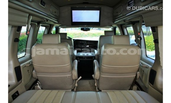 Buy Import GMC Acadia Other Car in Import - Dubai in Clarendon Buy Import GMC Acadia Other Car in Import - Dubai in Clarendon