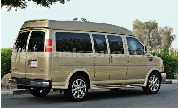 Buy Import GMC Acadia Other Car in Import - Dubai in Clarendon Buy Import GMC Acadia Other Car in Import - Dubai in Clarendon