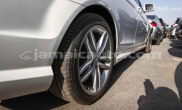 Buy Import Mercedes-Benz 200 White Car in Import - Dubai in Clarendon Buy Import Mercedes-Benz 200 White Car in Import - Dubai in Clarendon