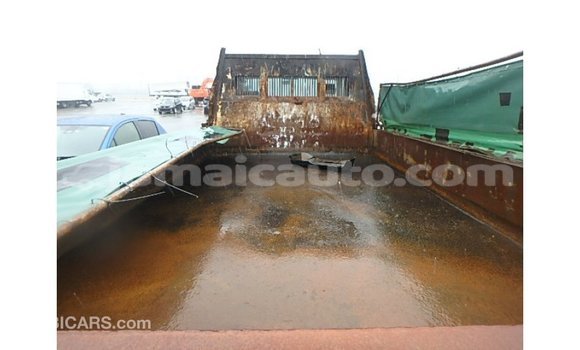 Buy Import Nissan Evalia Brown Truck in Import - Dubai in Clarendon Buy Import Nissan Evalia Brown Truck in Import - Dubai in Clarendon