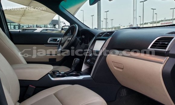 Buy Import Ford Explorer Other Car in Import - Dubai in Clarendon Buy Import Ford Explorer Other Car in Import - Dubai in Clarendon