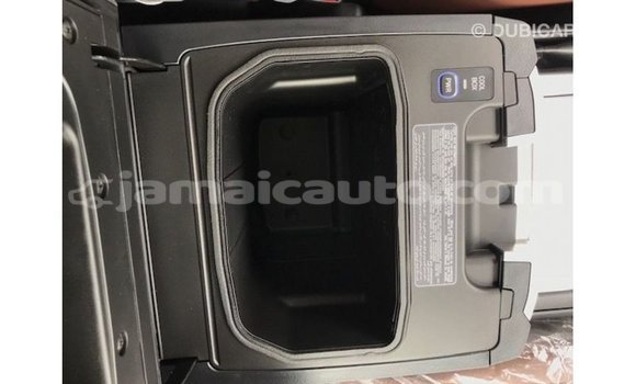 Buy Import Toyota Land Cruiser White Car in Import - Dubai in Clarendon Buy Import Toyota Land Cruiser White Car in Import - Dubai in Clarendon