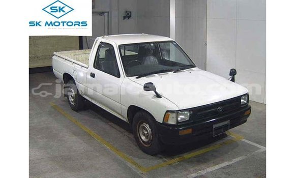 Buy Import Toyota Hilux White Car in Import - Dubai in Clarendon Buy Import Toyota Hilux White Car in Import - Dubai in Clarendon