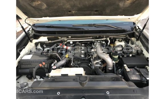 Buy Import Toyota Prado White Car in Import - Dubai in Clarendon Buy Import Toyota Prado White Car in Import - Dubai in Clarendon
