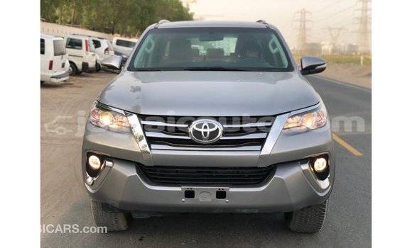 Buy Import Toyota Fortuner Other Car in Import - Dubai in Clarendon Buy Import Toyota Fortuner Other Car in Import - Dubai in Clarendon