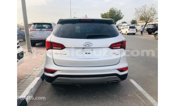 Buy Import Hyundai Santa Fe Other Car in Import - Dubai in Clarendon Buy Import Hyundai Santa Fe Other Car in Import - Dubai in Clarendon