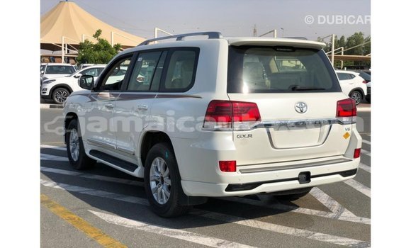 Buy Import Toyota Land Cruiser White Car in Import - Dubai in Clarendon Buy Import Toyota Land Cruiser White Car in Import - Dubai in Clarendon