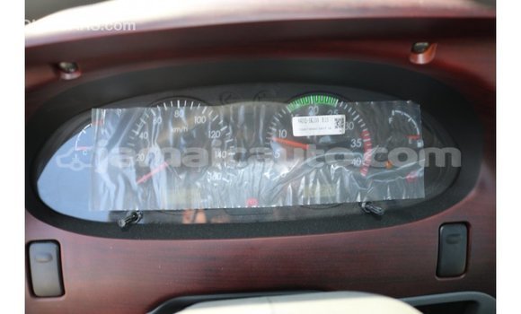 Buy Import Hyundai Accent White Car in Import - Dubai in Clarendon