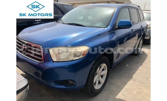 Buy Import Toyota Highlander Blue Car in Import - Dubai in Clarendon Buy Import Toyota Highlander Blue Car in Import - Dubai in Clarendon