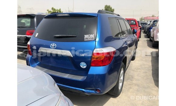 Buy Import Toyota Highlander Blue Car in Import - Dubai in Clarendon Buy Import Toyota Highlander Blue Car in Import - Dubai in Clarendon