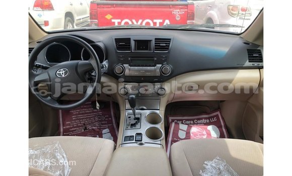 Buy Import Toyota Highlander Blue Car in Import - Dubai in Clarendon Buy Import Toyota Highlander Blue Car in Import - Dubai in Clarendon
