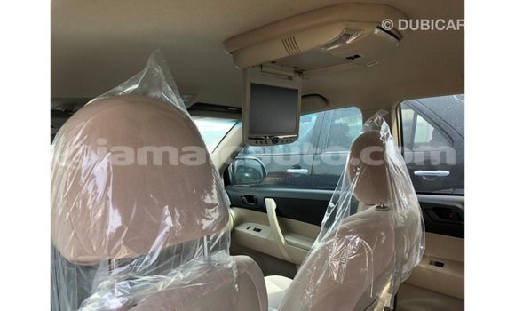 Buy Import Toyota Highlander Blue Car in Import - Dubai in Clarendon Buy Import Toyota Highlander Blue Car in Import - Dubai in Clarendon