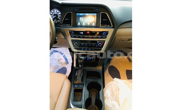 Buy Import Hyundai Sonata Red Car in Import - Dubai in Clarendon Buy Import Hyundai Sonata Red Car in Import - Dubai in Clarendon