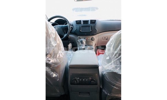 Buy Import Toyota Highlander Other Car in Import - Dubai in Clarendon Buy Import Toyota Highlander Other Car in Import - Dubai in Clarendon