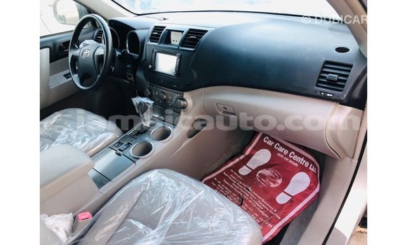 Buy Import Toyota Highlander Other Car in Import - Dubai in Clarendon Buy Import Toyota Highlander Other Car in Import - Dubai in Clarendon