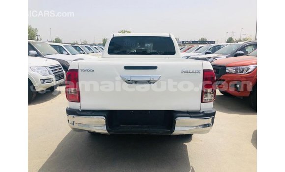 Buy Import Toyota Hilux White Car in Import - Dubai in Clarendon Buy Import Toyota Hilux White Car in Import - Dubai in Clarendon