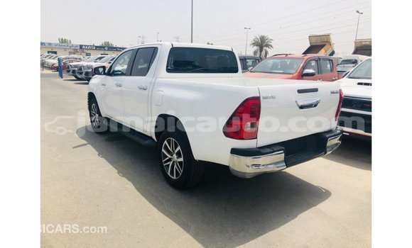 Buy Import Toyota Hilux White Car in Import - Dubai in Clarendon Buy Import Toyota Hilux White Car in Import - Dubai in Clarendon