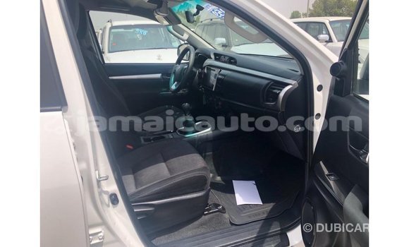 Buy Import Toyota Hilux White Car in Import - Dubai in Clarendon Buy Import Toyota Hilux White Car in Import - Dubai in Clarendon