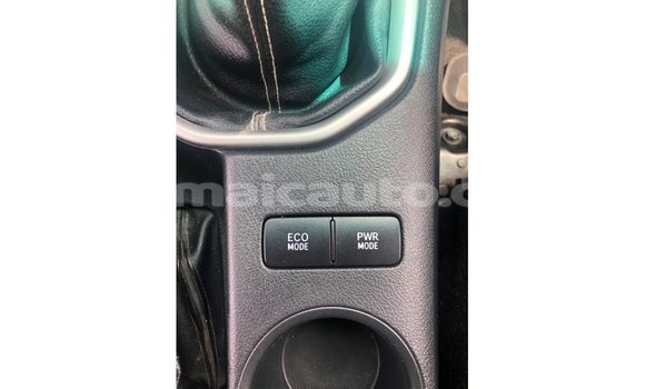 Buy Import Toyota Hilux White Car in Import - Dubai in Clarendon Buy Import Toyota Hilux White Car in Import - Dubai in Clarendon