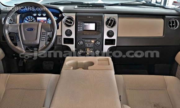 Buy Import Ford Club Wagon Brown Car in Import - Dubai in Clarendon Buy Import Ford Club Wagon Brown Car in Import - Dubai in Clarendon