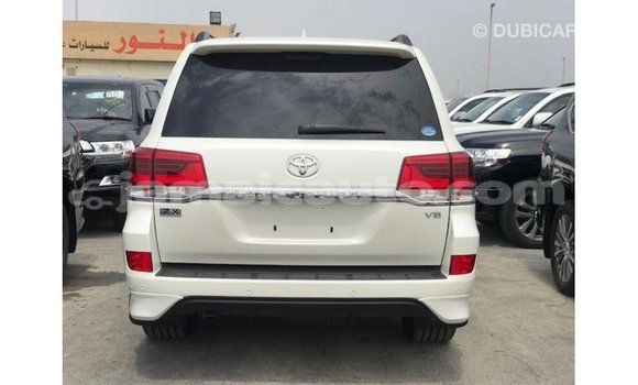 Buy Import Toyota Land Cruiser White Car in Import - Dubai in Clarendon Buy Import Toyota Land Cruiser White Car in Import - Dubai in Clarendon
