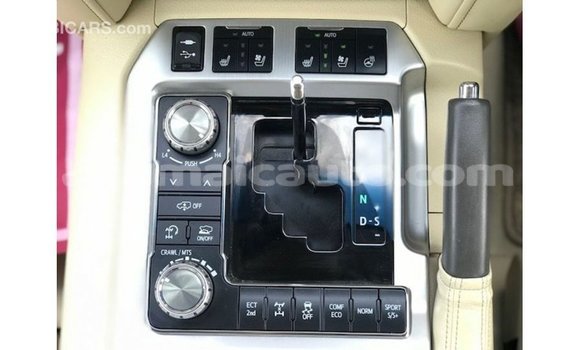 Buy Import Toyota Land Cruiser White Car in Import - Dubai in Clarendon Buy Import Toyota Land Cruiser White Car in Import - Dubai in Clarendon