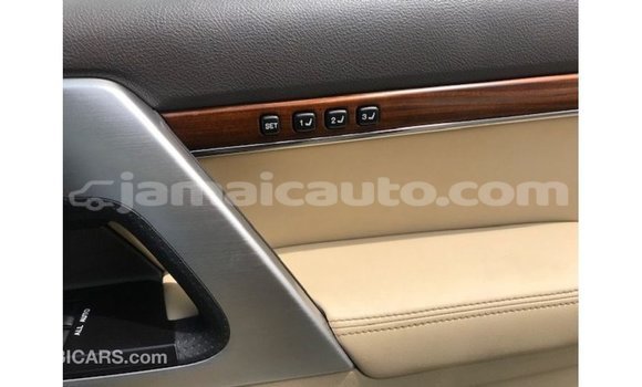 Buy Import Toyota Land Cruiser White Car in Import - Dubai in Clarendon Buy Import Toyota Land Cruiser White Car in Import - Dubai in Clarendon