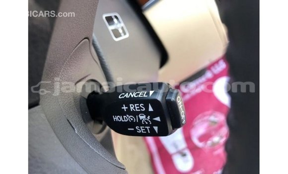 Buy Import Toyota Land Cruiser White Car in Import - Dubai in Clarendon Buy Import Toyota Land Cruiser White Car in Import - Dubai in Clarendon