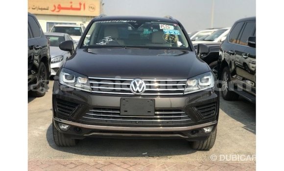 Buy Import Volkswagen Touareg Brown Car in Import - Dubai in Clarendon Buy Import Volkswagen Touareg Brown Car in Import - Dubai in Clarendon