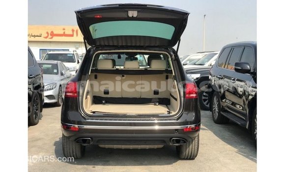 Buy Import Volkswagen Touareg Brown Car in Import - Dubai in Clarendon Buy Import Volkswagen Touareg Brown Car in Import - Dubai in Clarendon