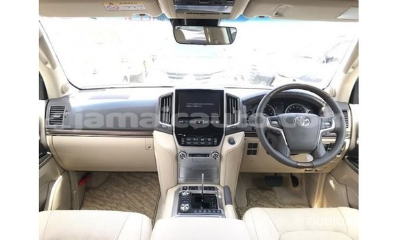 Buy Import Toyota Land Cruiser White Car in Import - Dubai in Clarendon Buy Import Toyota Land Cruiser White Car in Import - Dubai in Clarendon