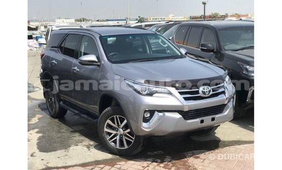 Buy Import Toyota Fortuner Other Car in Import - Dubai in Clarendon Buy Import Toyota Fortuner Other Car in Import - Dubai in Clarendon