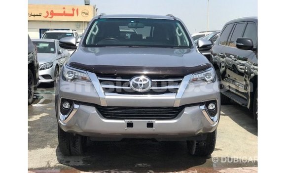 Buy Import Toyota Fortuner Other Car in Import - Dubai in Clarendon Buy Import Toyota Fortuner Other Car in Import - Dubai in Clarendon