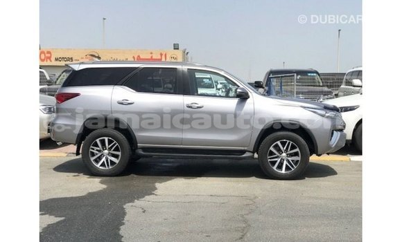 Buy Import Toyota Fortuner Other Car in Import - Dubai in Clarendon Buy Import Toyota Fortuner Other Car in Import - Dubai in Clarendon