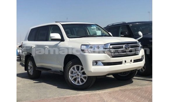 Buy Import Toyota Land Cruiser White Car in Import - Dubai in Clarendon Buy Import Toyota Land Cruiser White Car in Import - Dubai in Clarendon