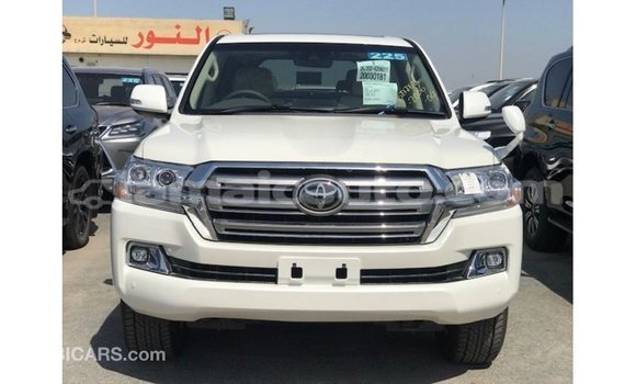 Buy Import Toyota Land Cruiser White Car in Import - Dubai in Clarendon Buy Import Toyota Land Cruiser White Car in Import - Dubai in Clarendon