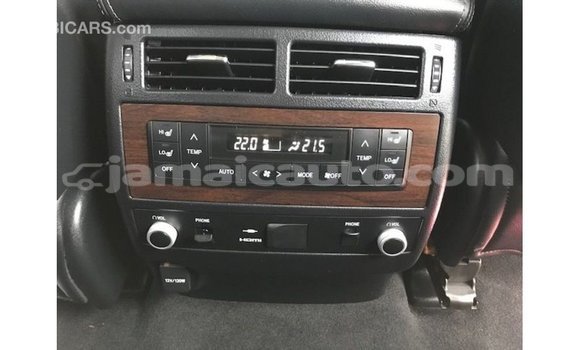 Buy Import Toyota Land Cruiser White Car in Import - Dubai in Clarendon Buy Import Toyota Land Cruiser White Car in Import - Dubai in Clarendon