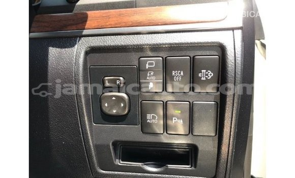 Buy Import Toyota Land Cruiser White Car in Import - Dubai in Clarendon Buy Import Toyota Land Cruiser White Car in Import - Dubai in Clarendon